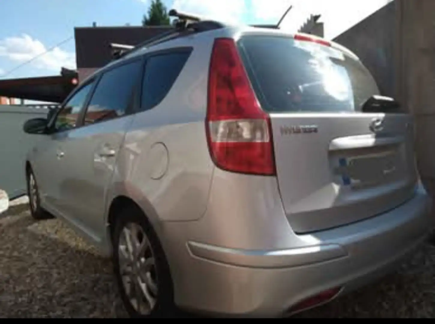 Hyundai i30 i30 CW 1.6 CRDi 90 Pack Clim Argent - 2