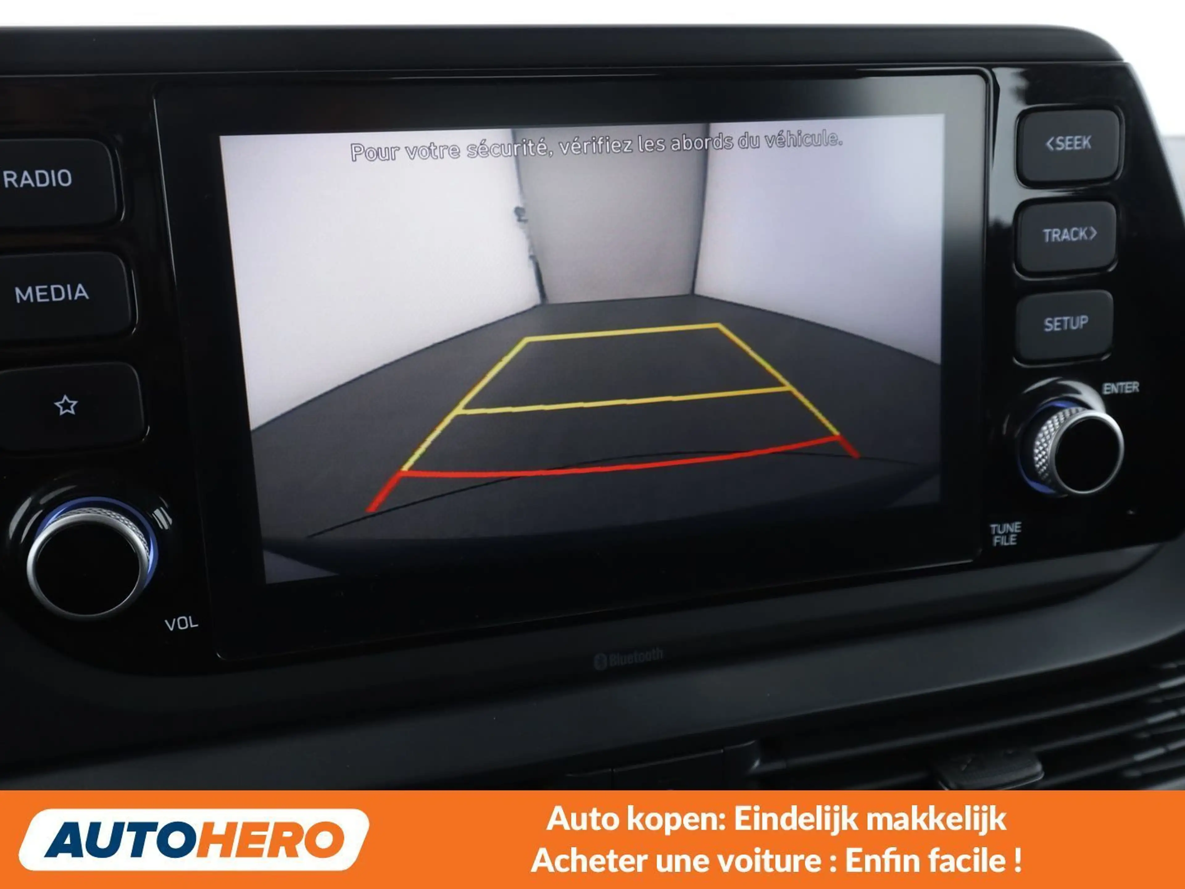 Hyundai BAYON 1.0 TGDI Select 2WD — photo 8