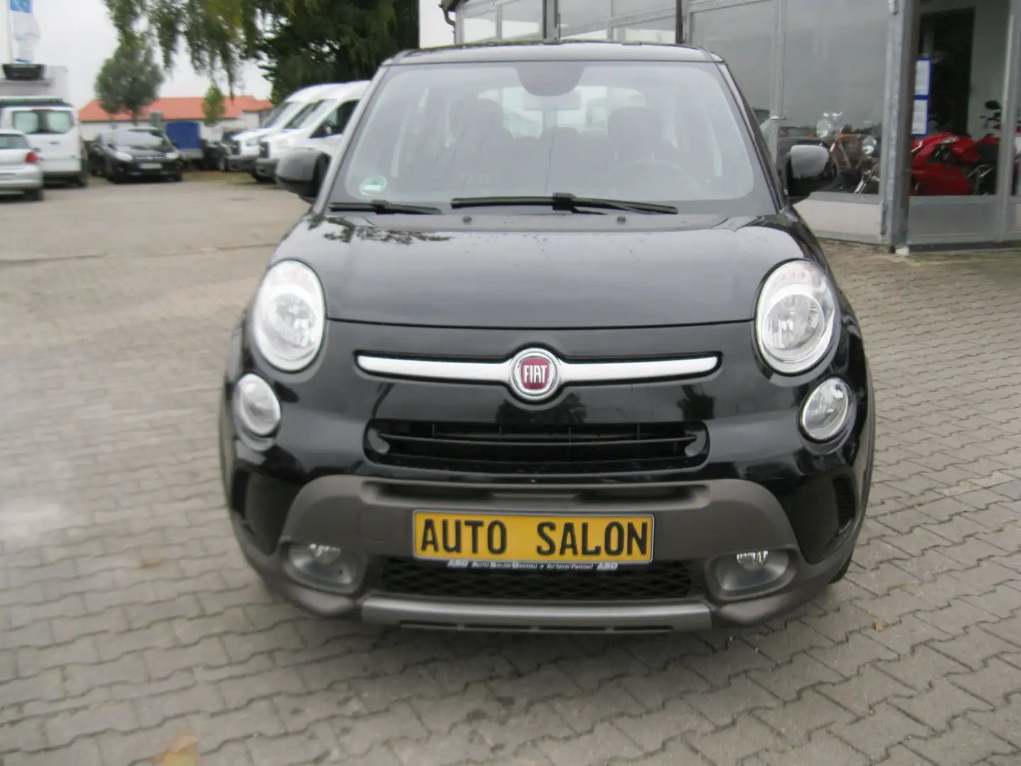 Fiat 500L 1.4 Trekking *Navi+Sitzheizung* Schwarz - 2