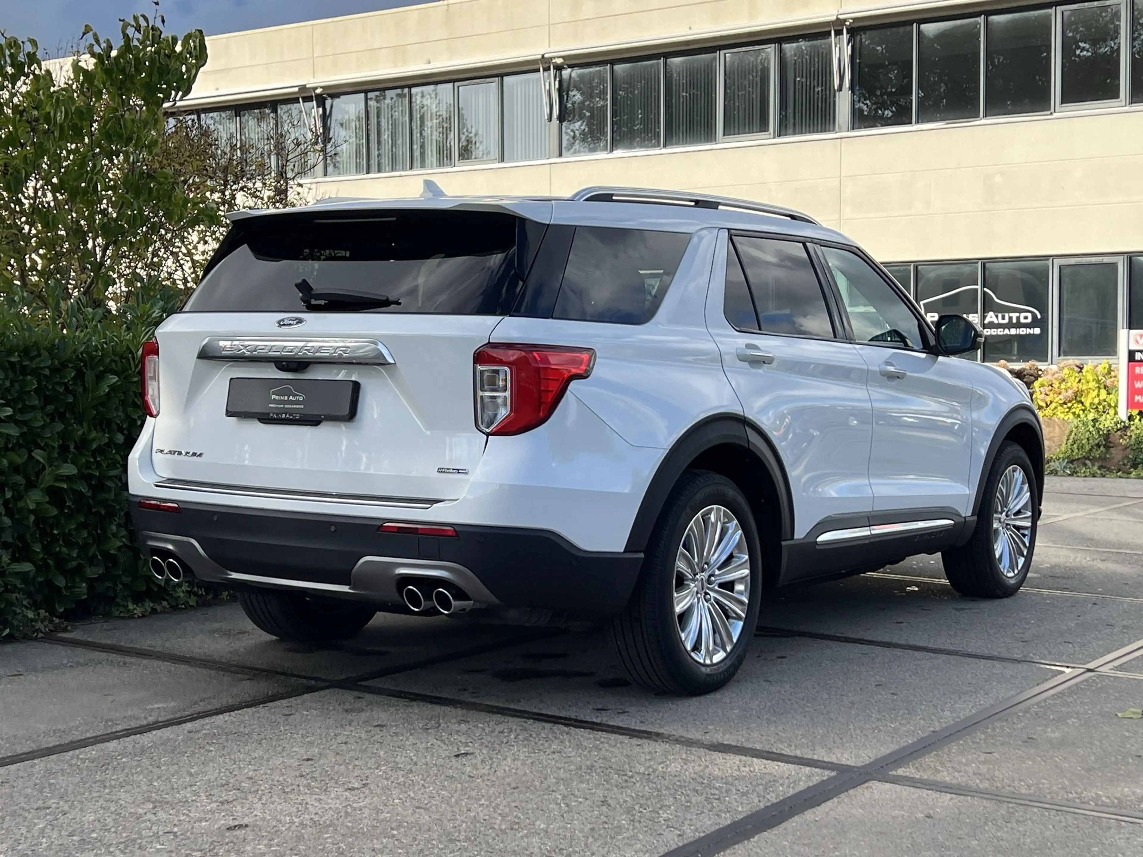 Ford Explorer 3.0 V6 PHEV PLATINUM |7P|PANO|BTW|360CAM|B&O|DEALE — photo 2