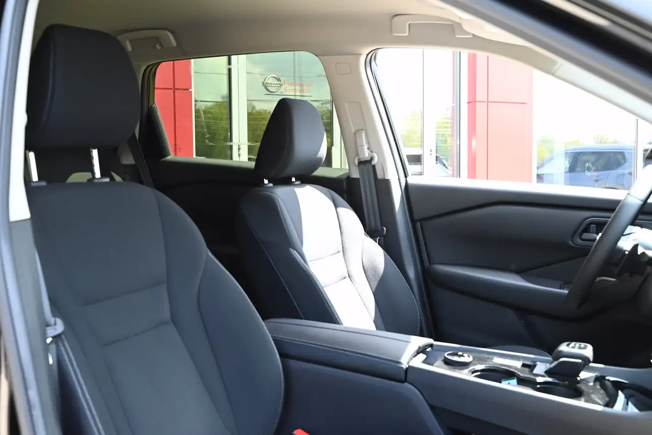 Nissan Rogue photo Nissan Rogue