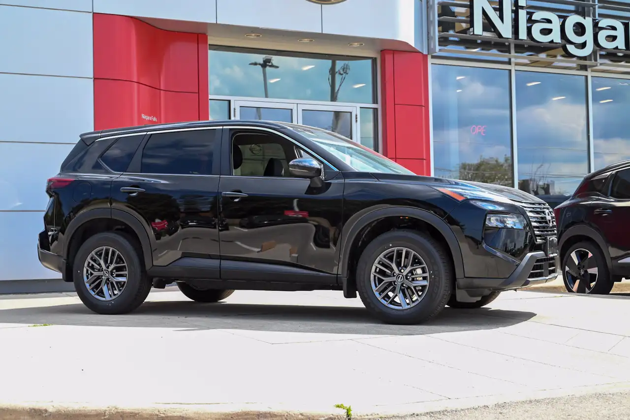 Nissan Rogue photo Nissan Rogue