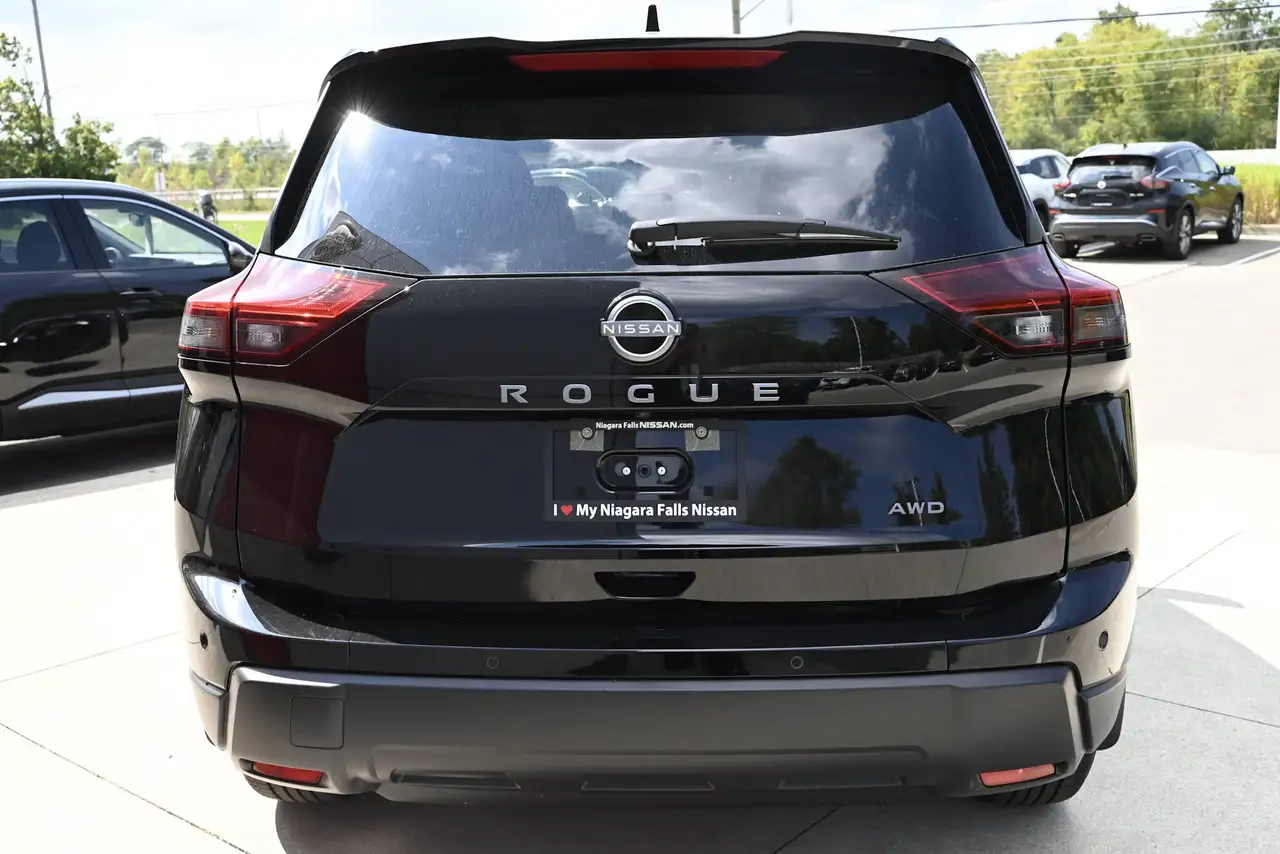 Nissan Rogue photo Nissan Rogue