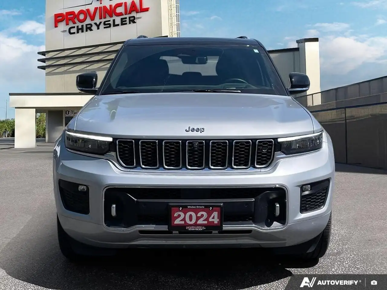 Jeep Grand Cherokee снимка Jeep Grand Cherokee