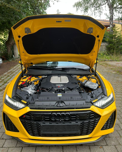Audi RS6 PERFO-SONDERFARBE-KERAMIK-305KM/H-VOLL !!! — photo 9
