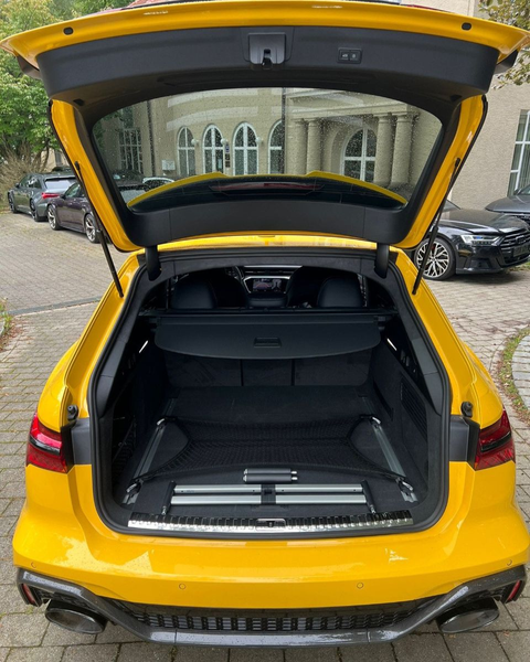 Audi RS6 PERFO-SONDERFARBE-KERAMIK-305KM/H-VOLL !!! — photo 10