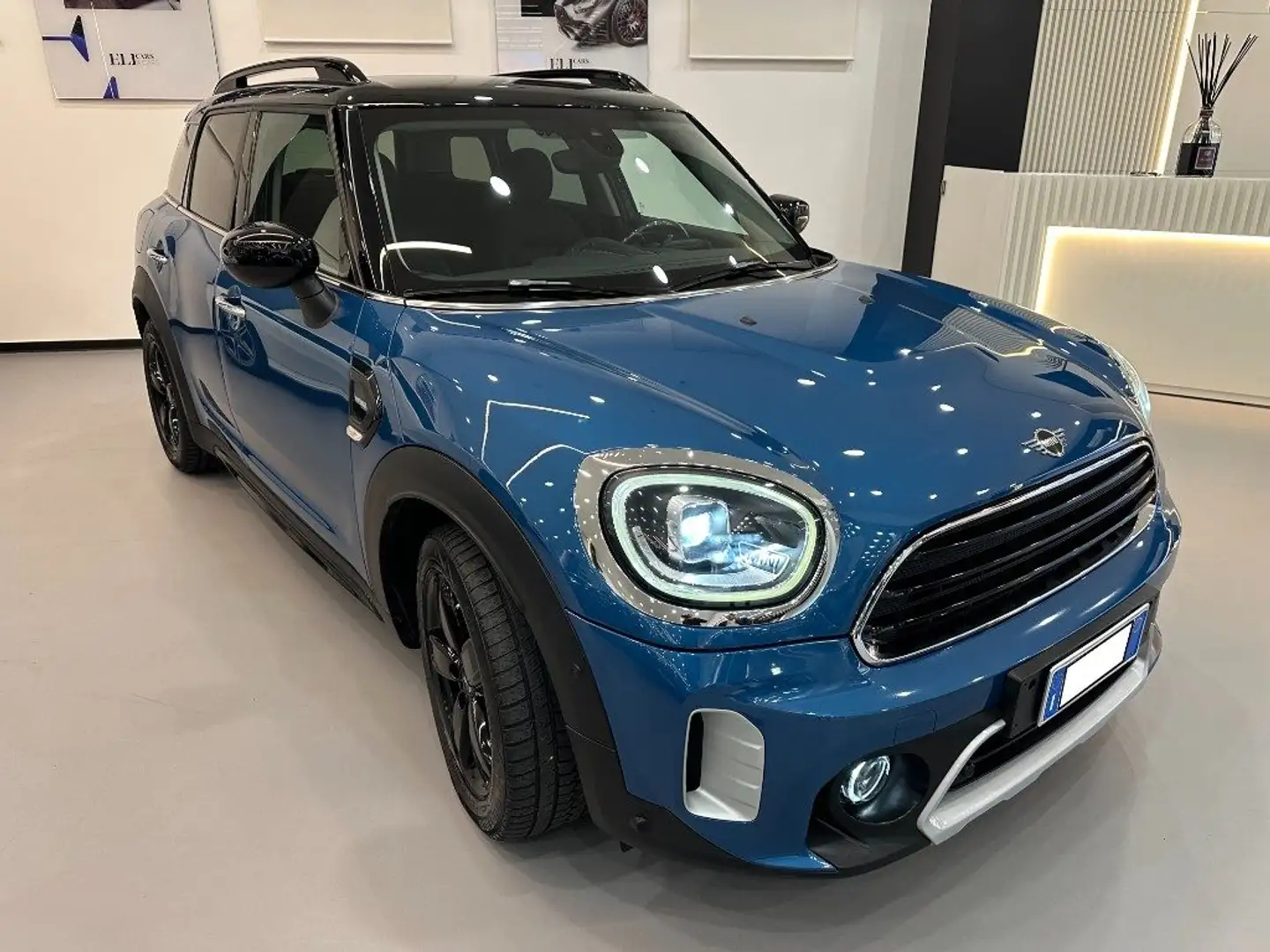 MINI Cooper Countryman 1.5 Northwood Edition ALL4 Autom Blu/Azzurro - 2