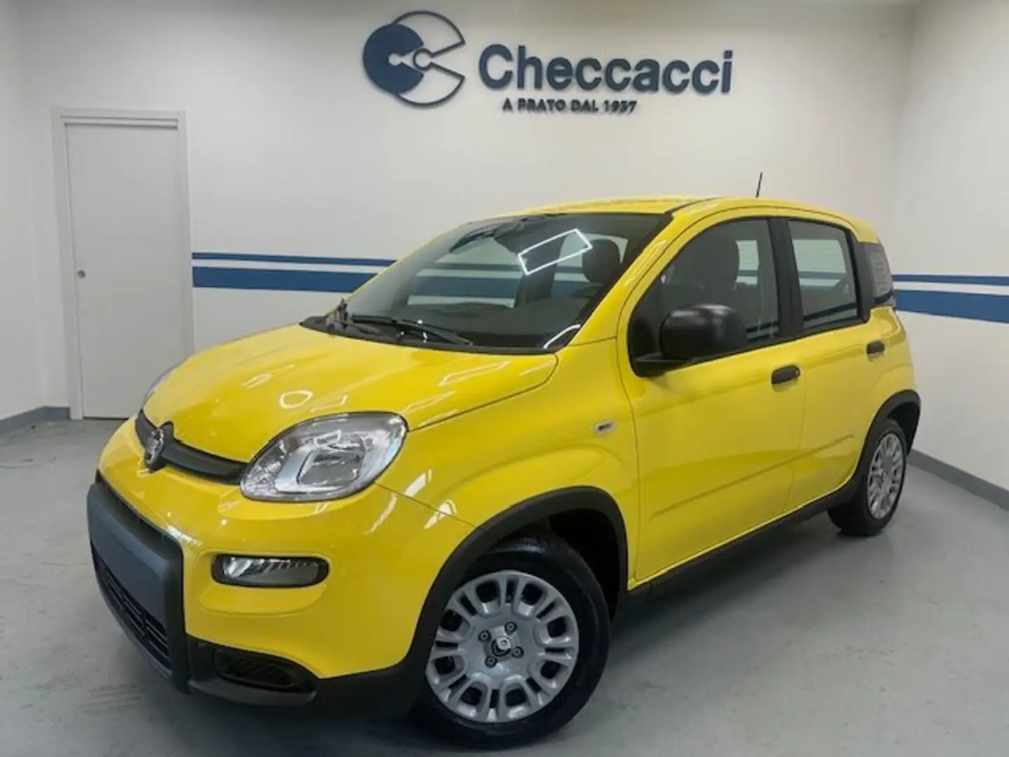 Fiat Panda LA PANDINA 1.0 HYBRID 70CV KM0 * PRONTA CONSEGNA * Giallo - 1