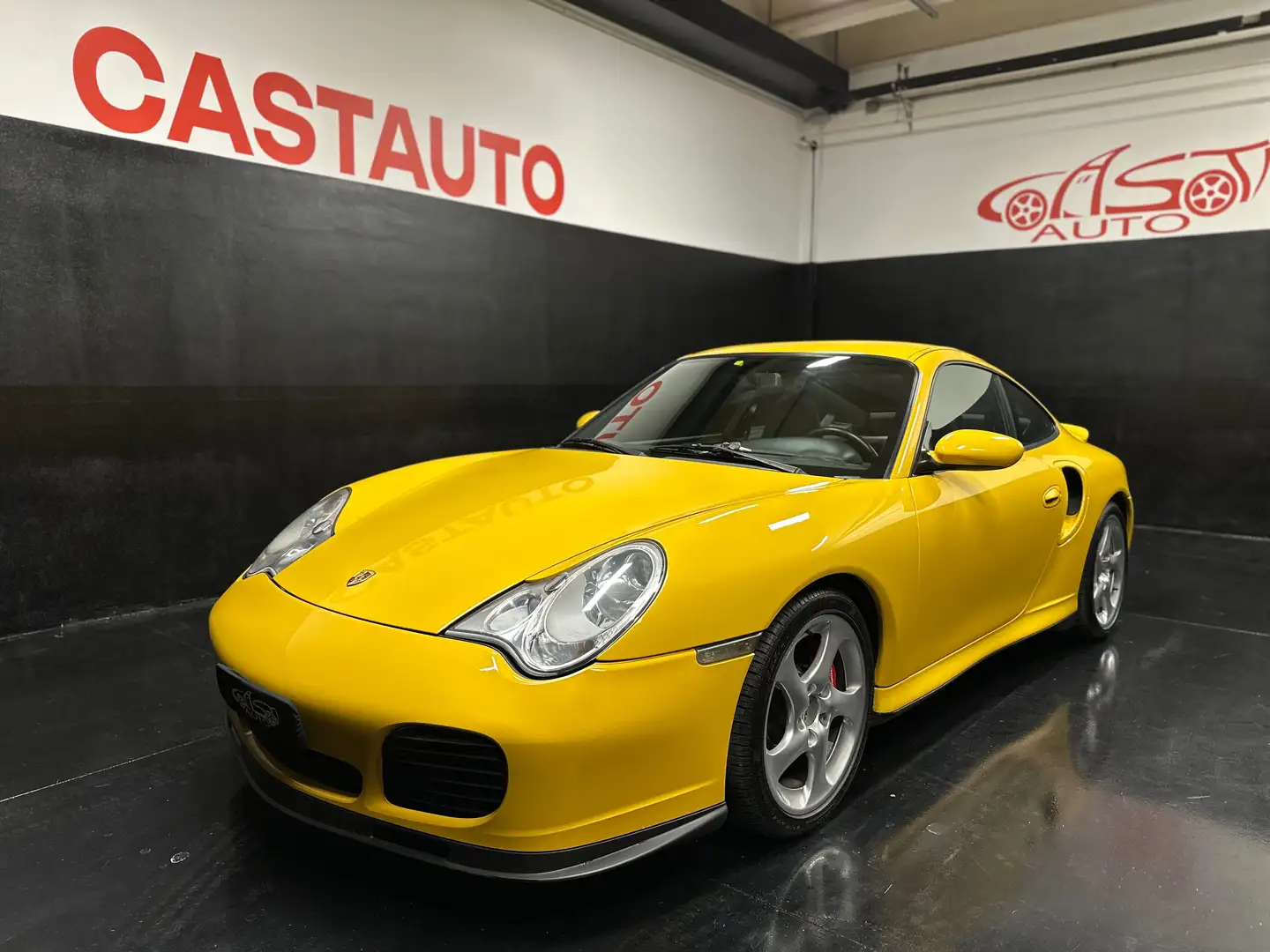 Porsche 996 Coupe 3.6 Turbo 911 ASI ORO PRE SERIE RARISSIMA Yellow - 2