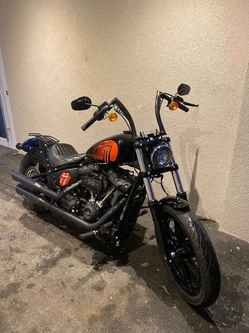 Harley-Davidson Street Bob 114 FXBBS Negru - 2