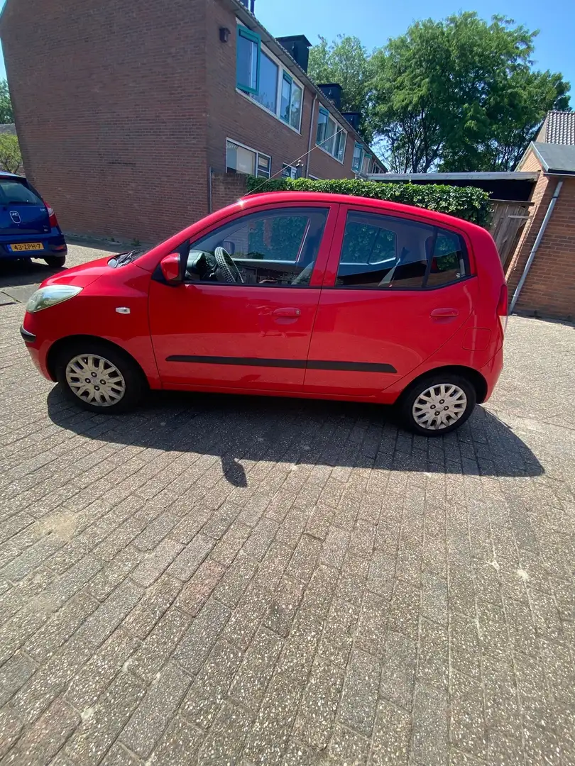 Hyundai i10 1.1 i-Catcher Rood - 1