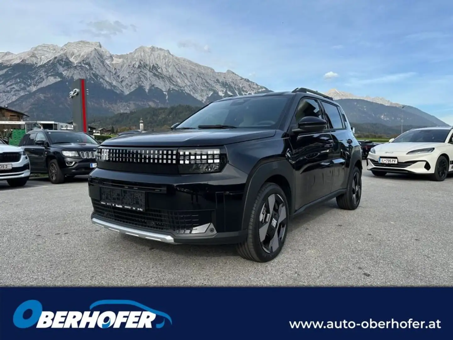 Fiat Grande Panda Elektro La Prima Schwarz - 1
