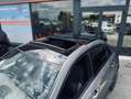 Mercedes-Benz Berline AMG Line 200d 8G-DCT + Toit pano + LED Multibeam + Pack Sport Black + Carplay + Sieges AV Elec Grau - thumbnail 2