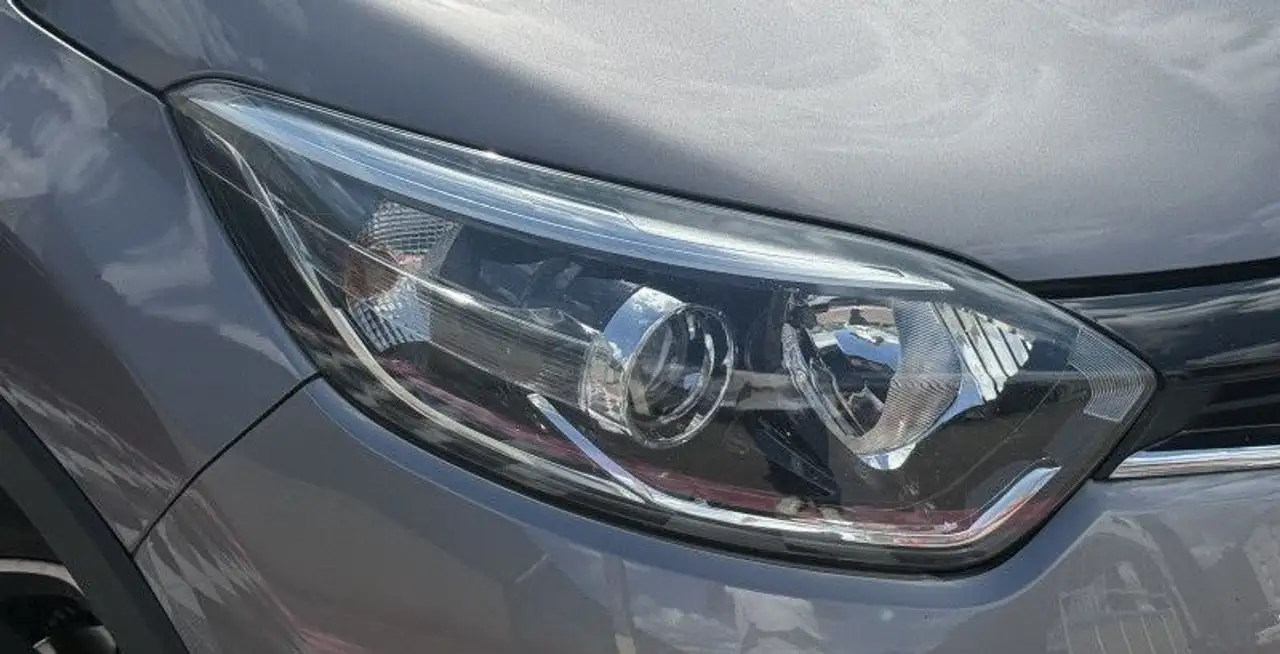 Renault Captur — photo 40
