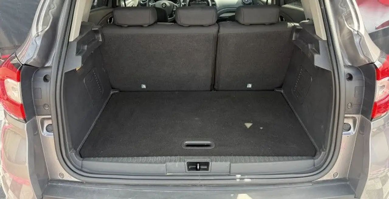 Renault Captur — photo 7