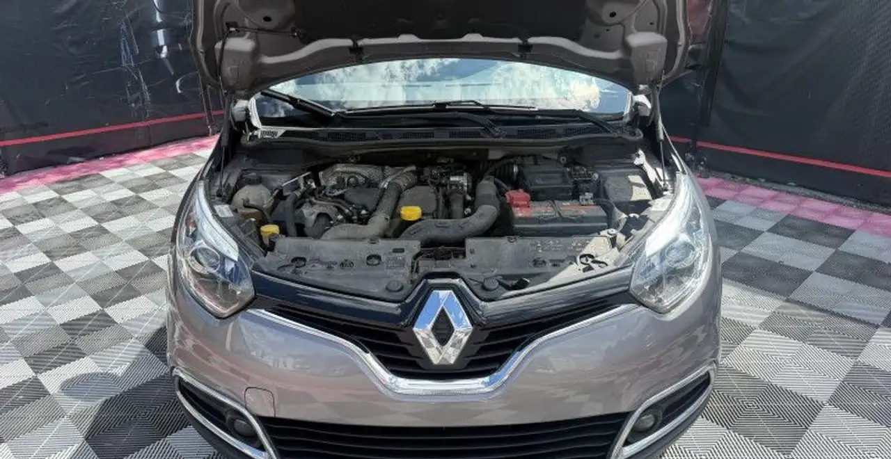 Renault Captur — photo 31