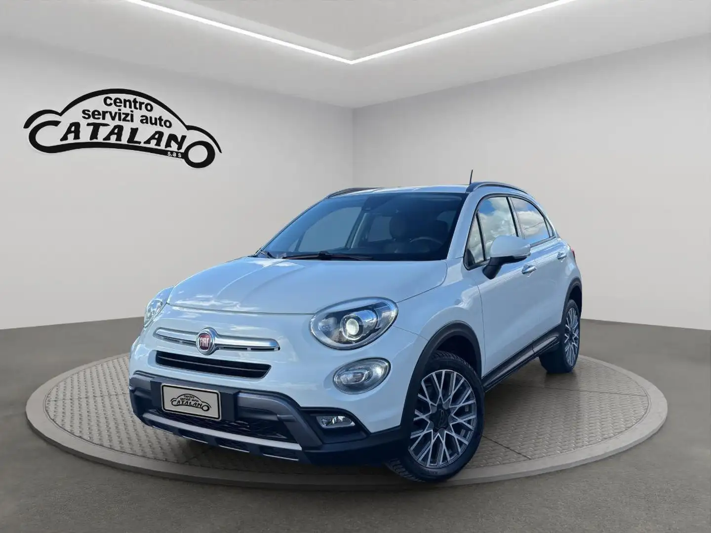 Fiat 500X 2.0 MultiJet 140 CV 4x4 Cross Plus Weiß - 1