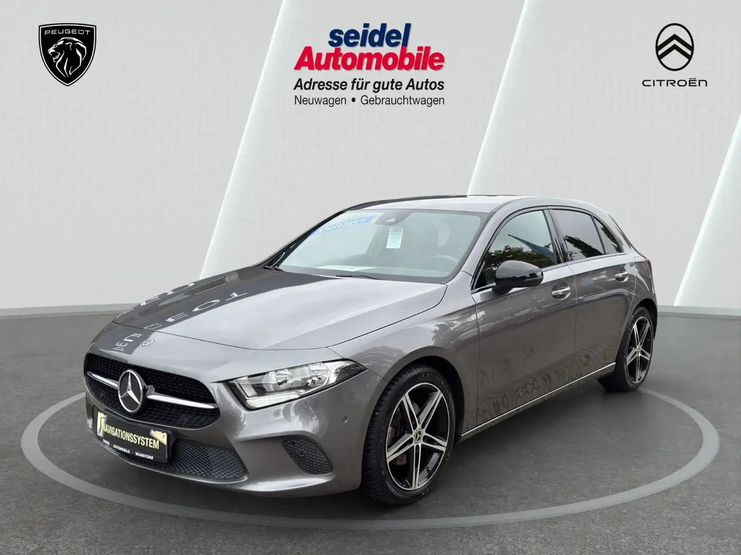 Mercedes-Benz A 200 Progressive Sondermodell, Scheckheft Grau - 1