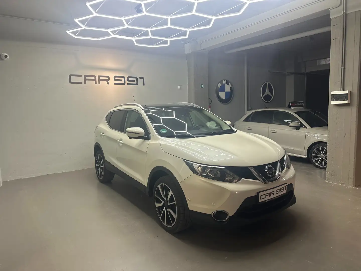 Nissan Qashqai 1.6 dCi Tekna 4X4 KM CERTIFIC. TETTO PAN FARI XENO Bianco - 1