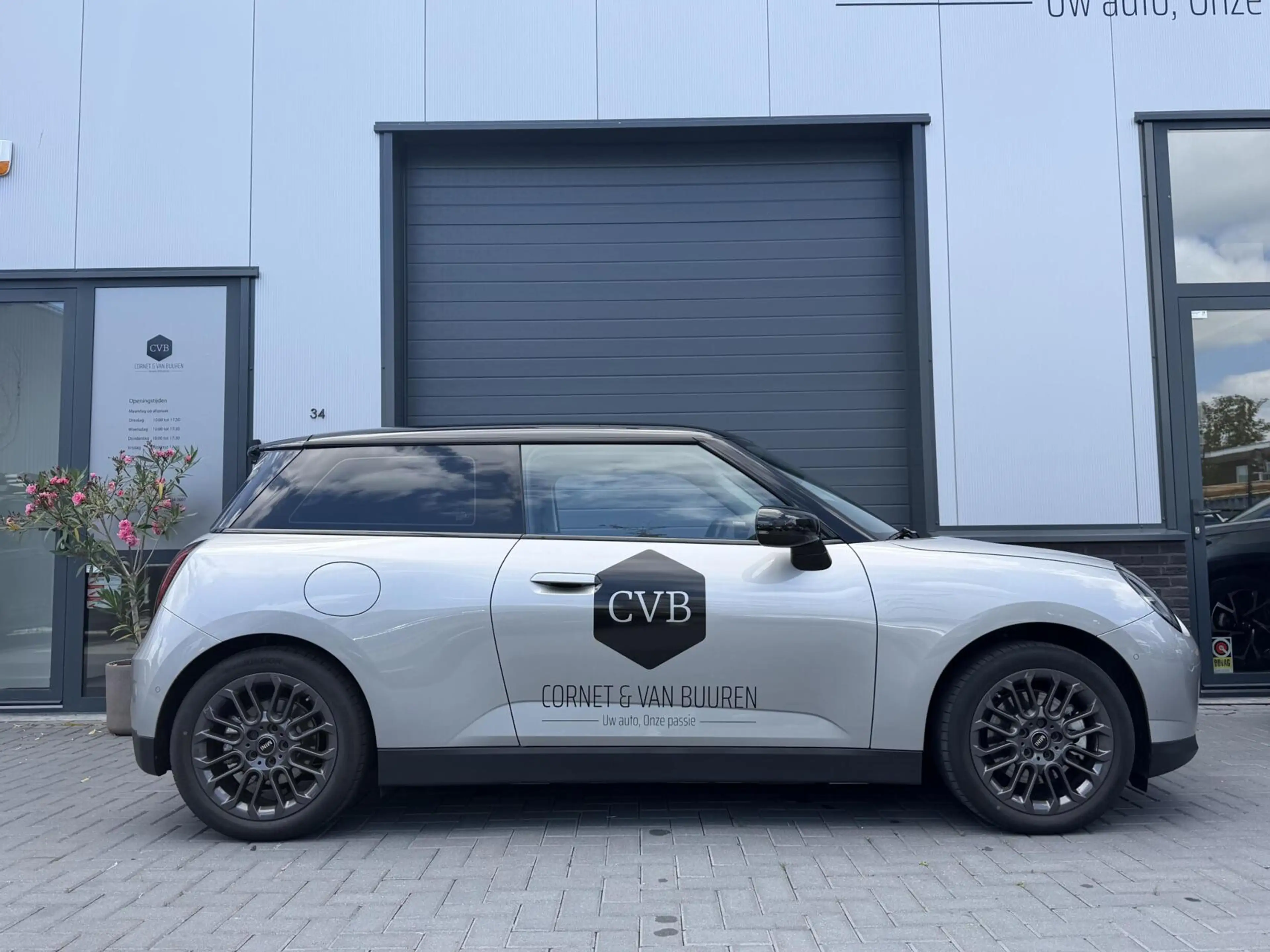 MINI Cooper E 3-Deurs Essential 40.7 kWh — photo 4