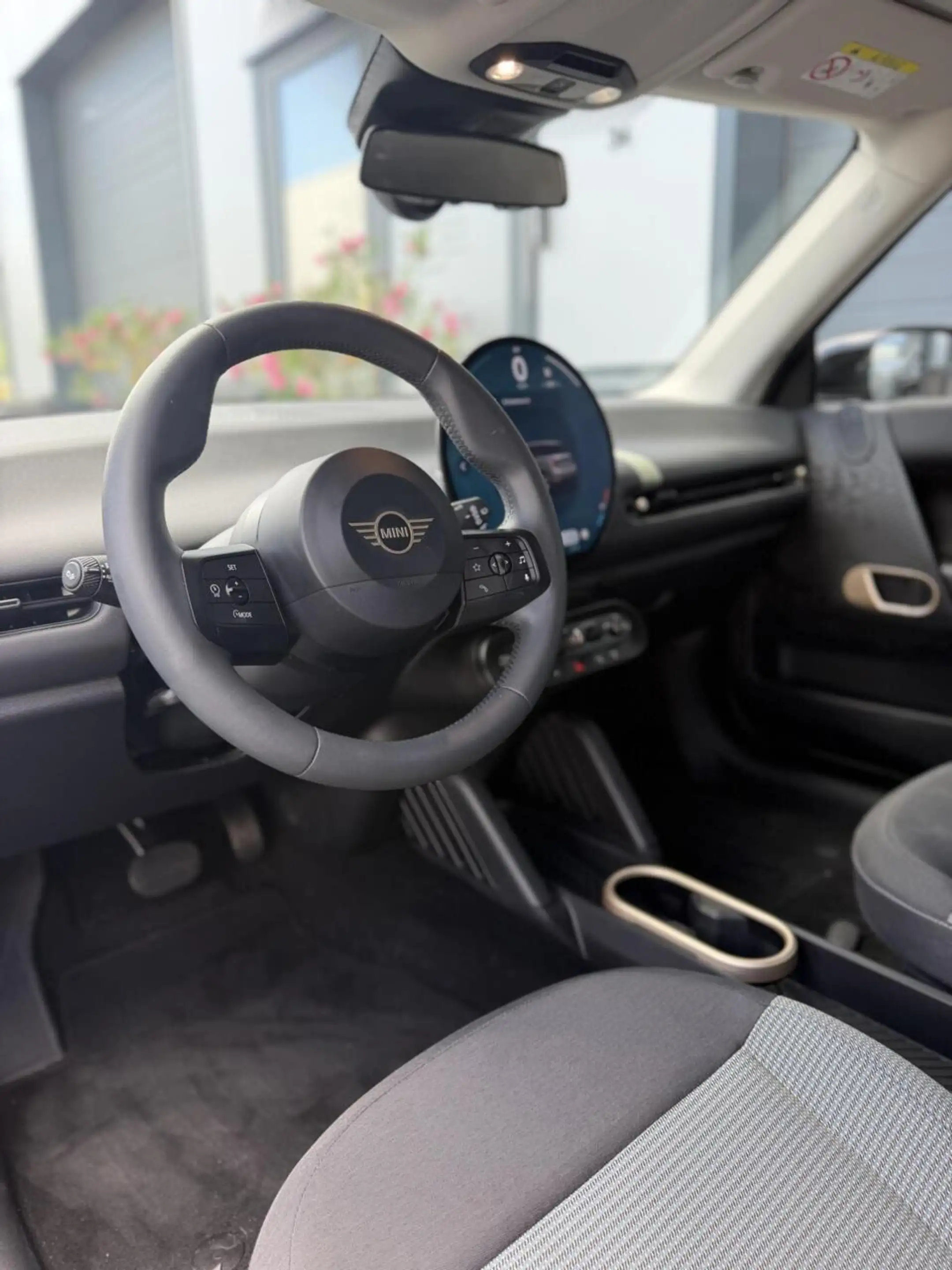 MINI Cooper E 3-Deurs Essential 40.7 kWh — photo 13