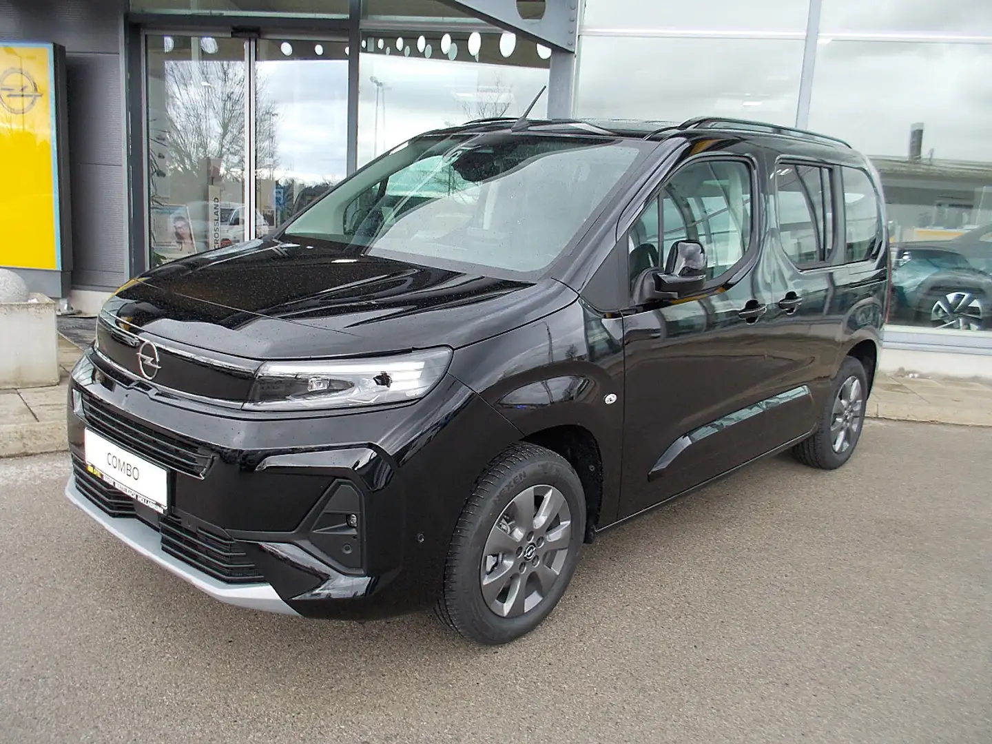 Opel Combo 1.5 Diesel L GS Schwarz - 1