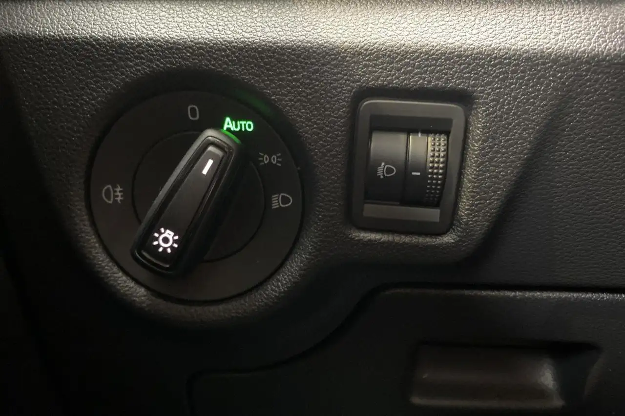 Skoda Kamiq Active 1.0 TSI 95, миниатюра 22