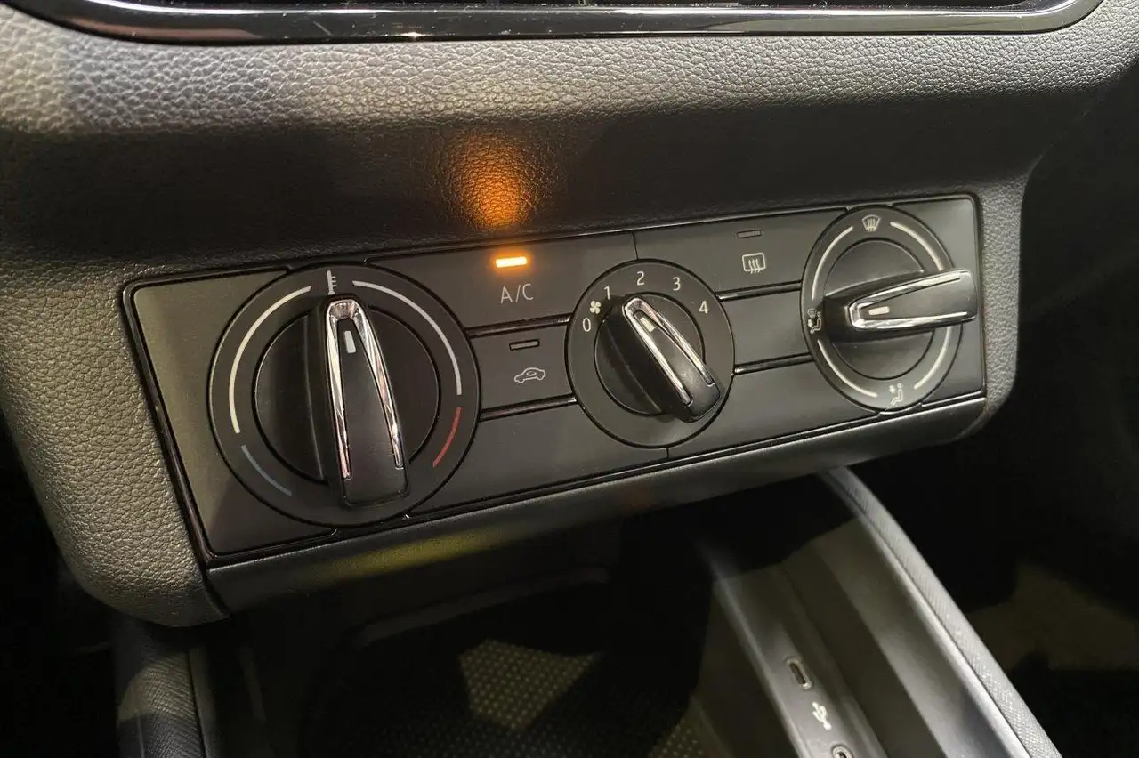 Skoda Kamiq Active 1.0 TSI 95, миниатюра 15
