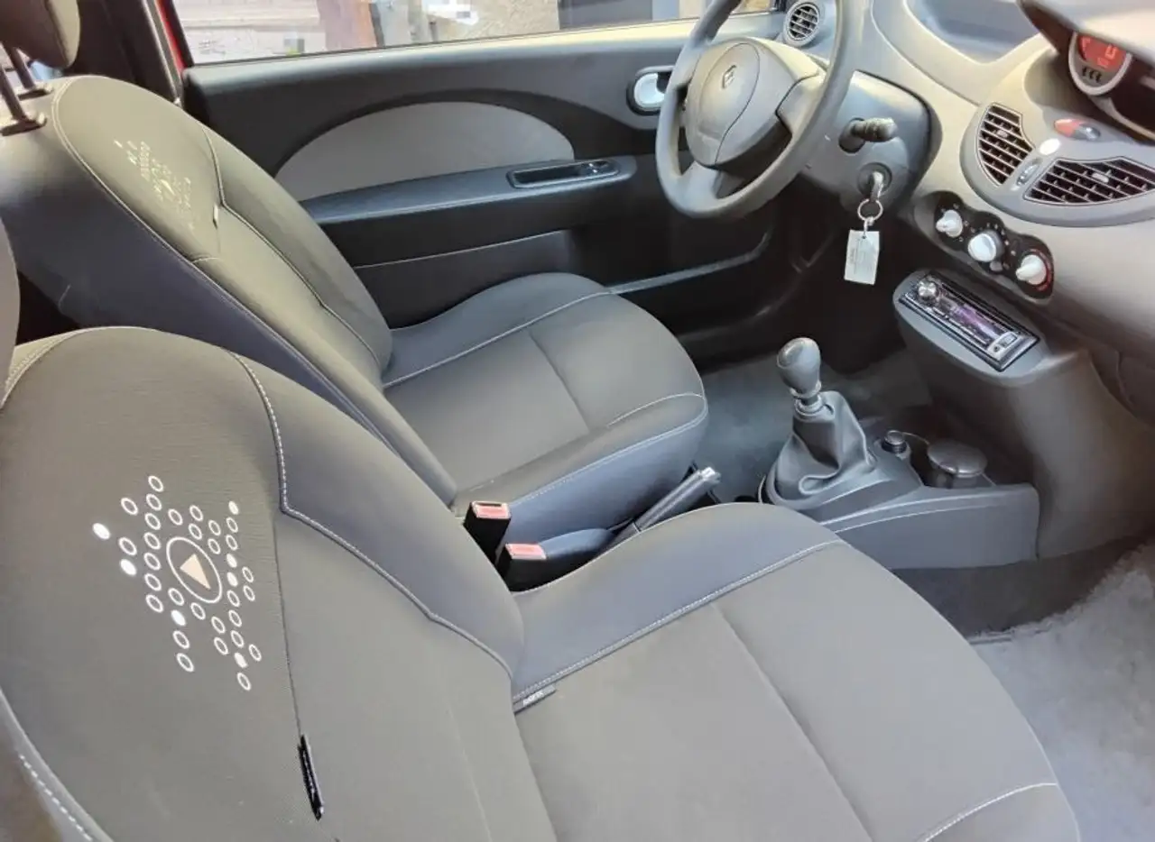 Renault Twingo 1.2i 16V Perrier 2011, foto 5