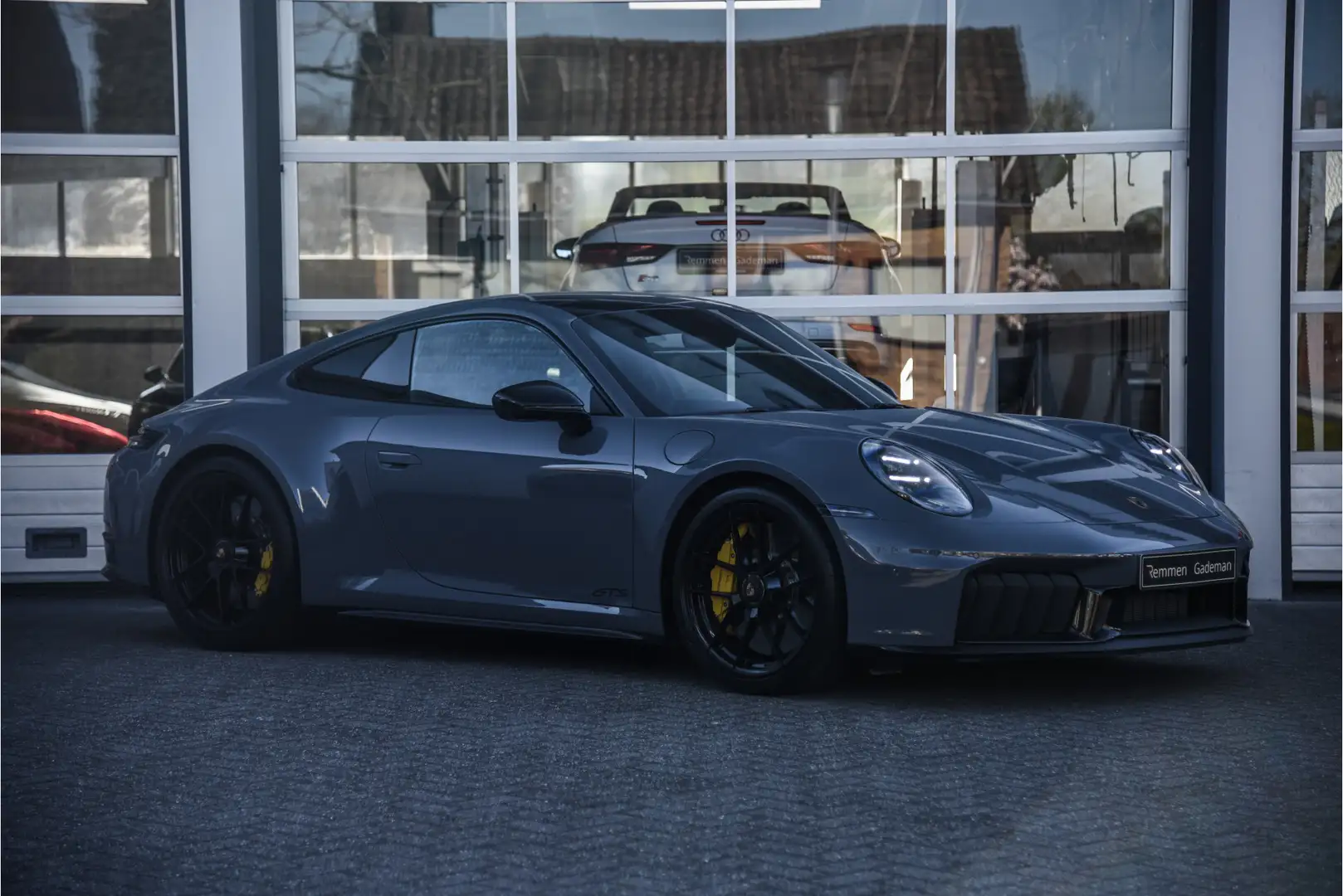 Porsche 992 992.2 3.6 Carrera 4 GTS 541PK Gris - 1
