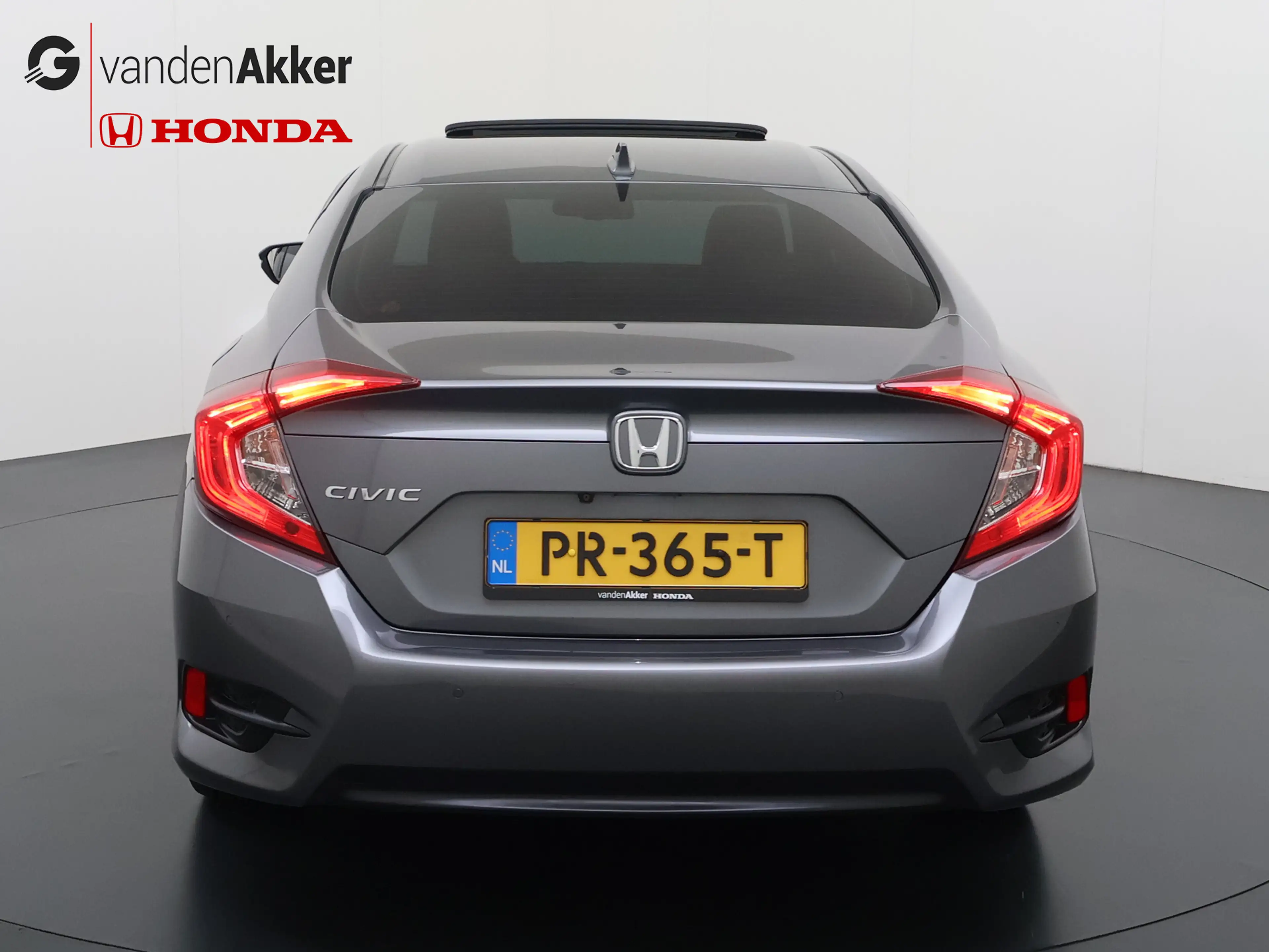 Honda Civic 1.5 i-VTEC 182pk CVT 4D Executive dealeronderhoude — photo 4