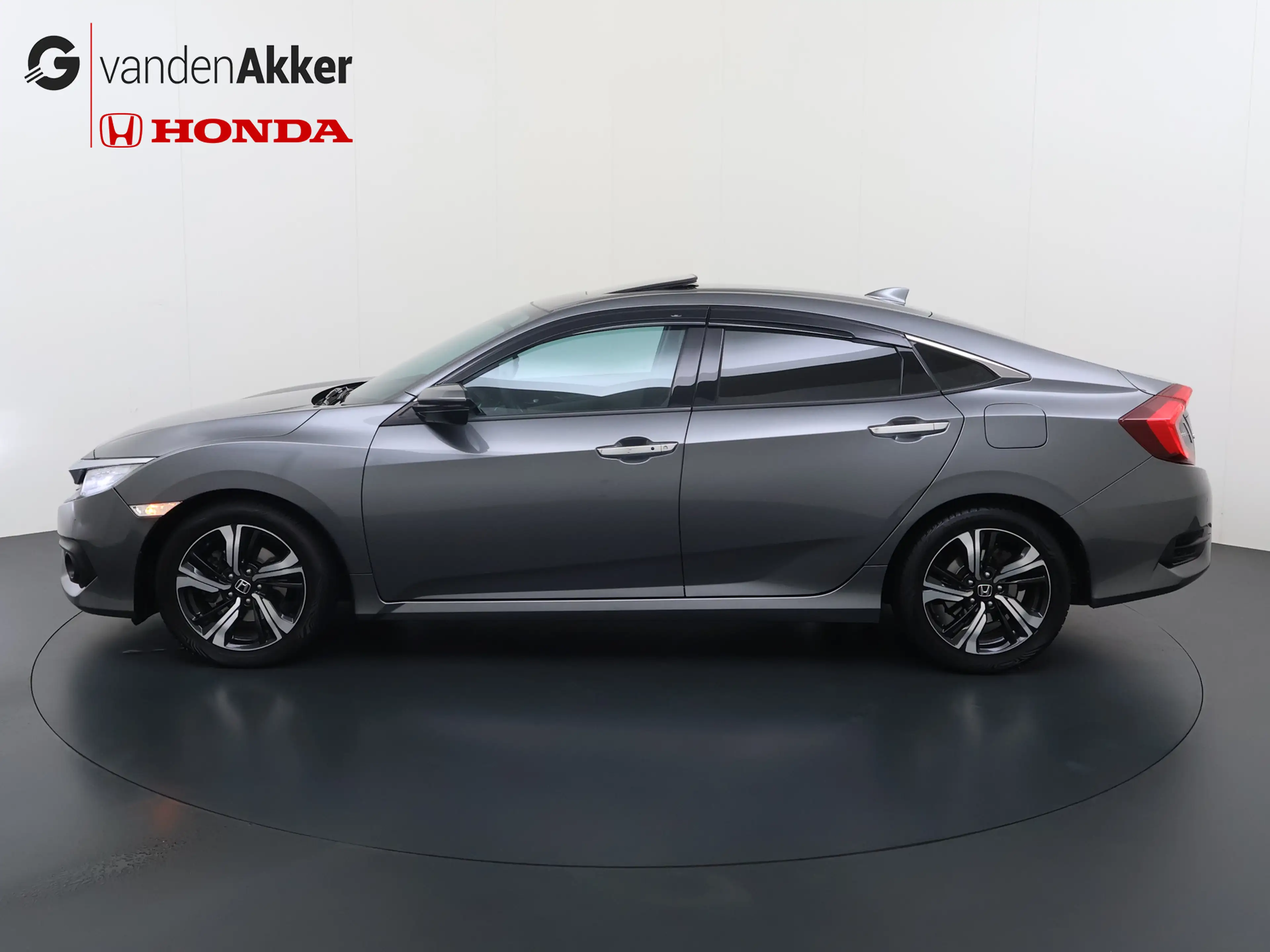 Honda Civic 1.5 i-VTEC 182pk CVT 4D Executive dealeronderhoude — photo 2