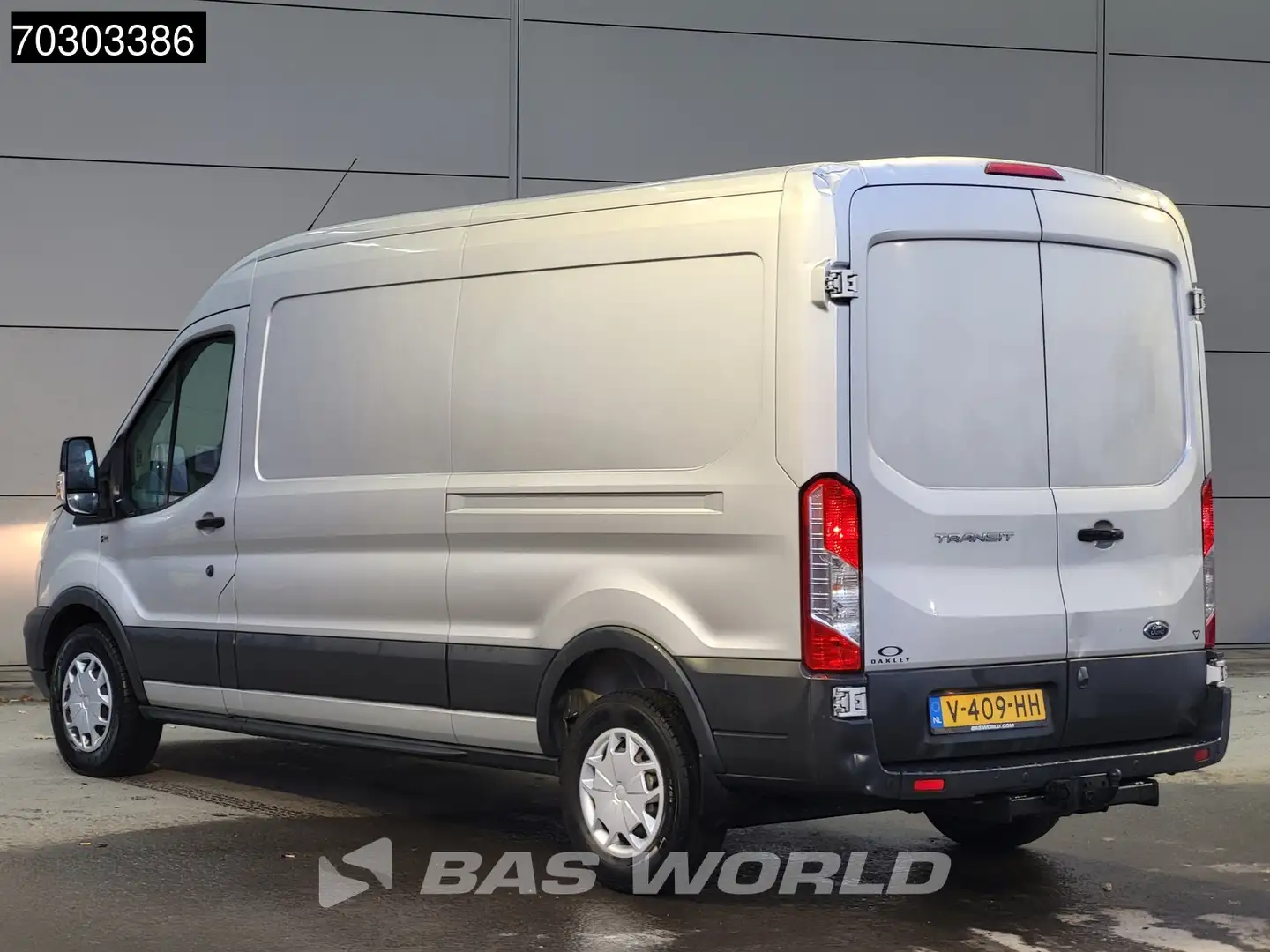 Ford Transit 170pk Automaat L3H2 Trekhaak ACC Navi Airco Cruise Zilver - 2