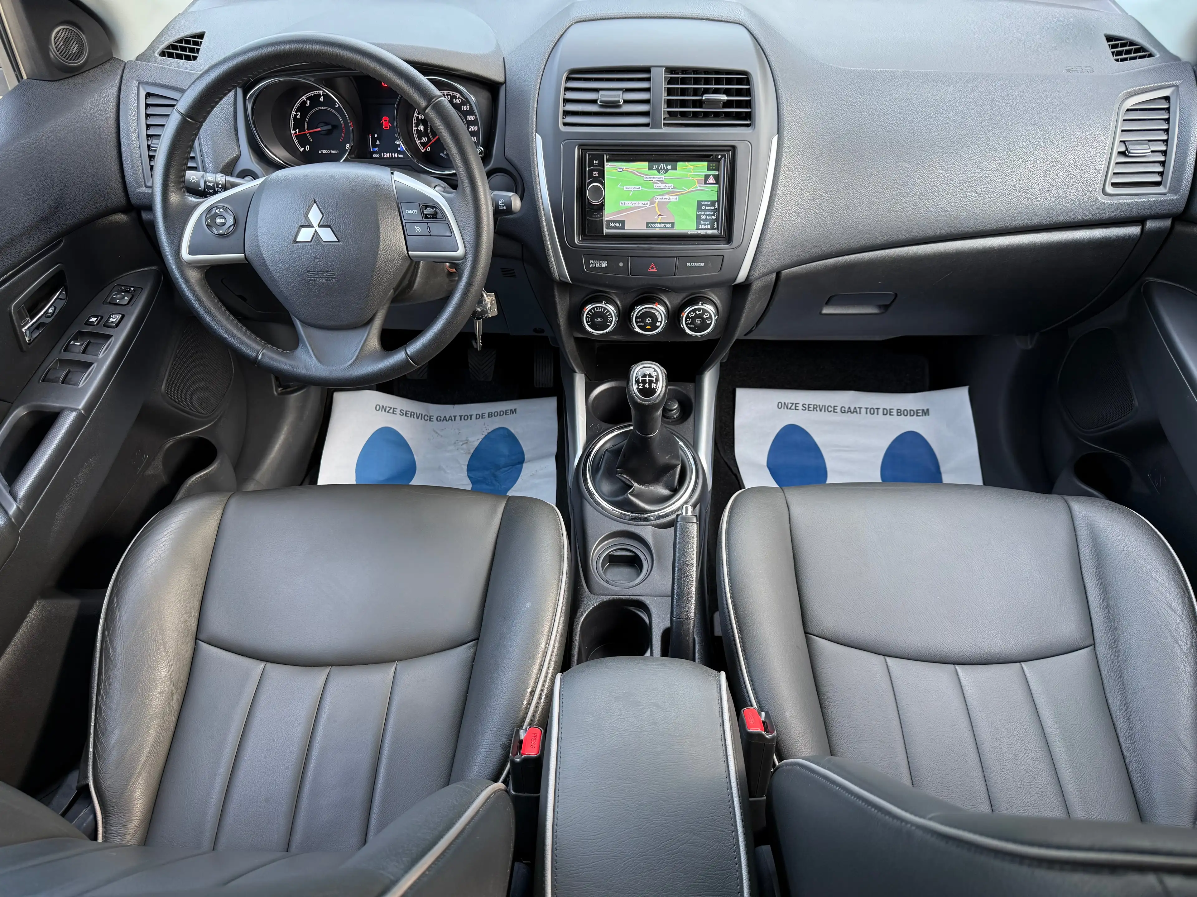 Mitsubishi ASX ASX 1.6i 2WD Anniversary Edition — photo 11