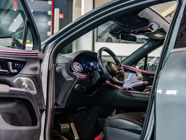 Mercedes-Benz EQS view 13