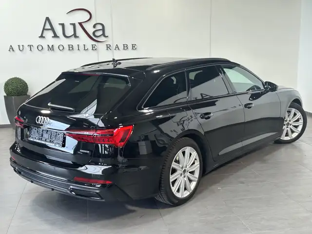 Audi A6 Avant view 5