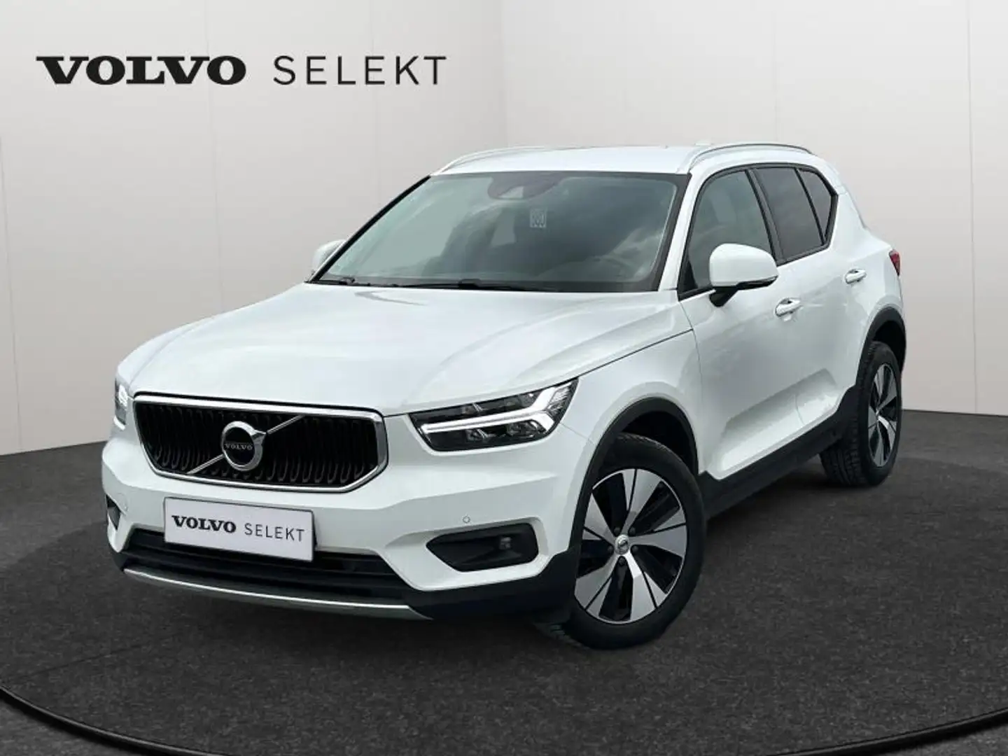 Volvo XC40 T3 Momentum Pro / Essence Blanc - 1