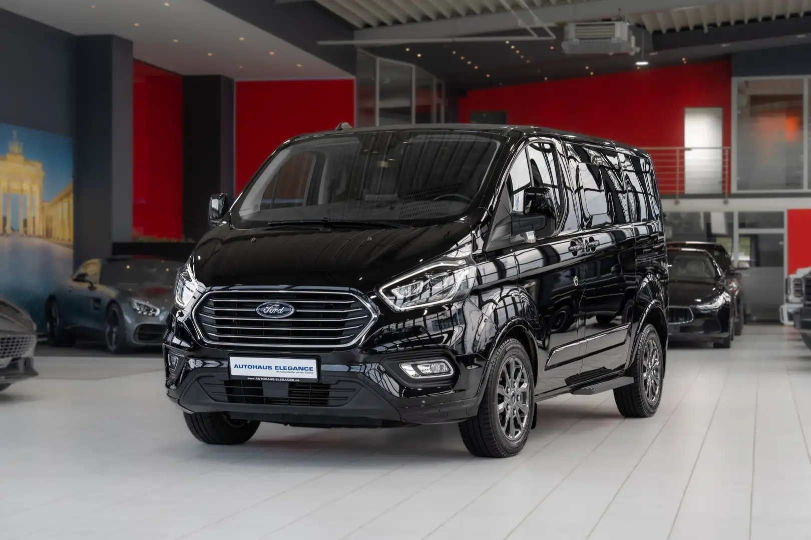 Ford Tourneo Custom Kombi 320 L1 Titanium*1.HD*LEDER Schwarz - 1