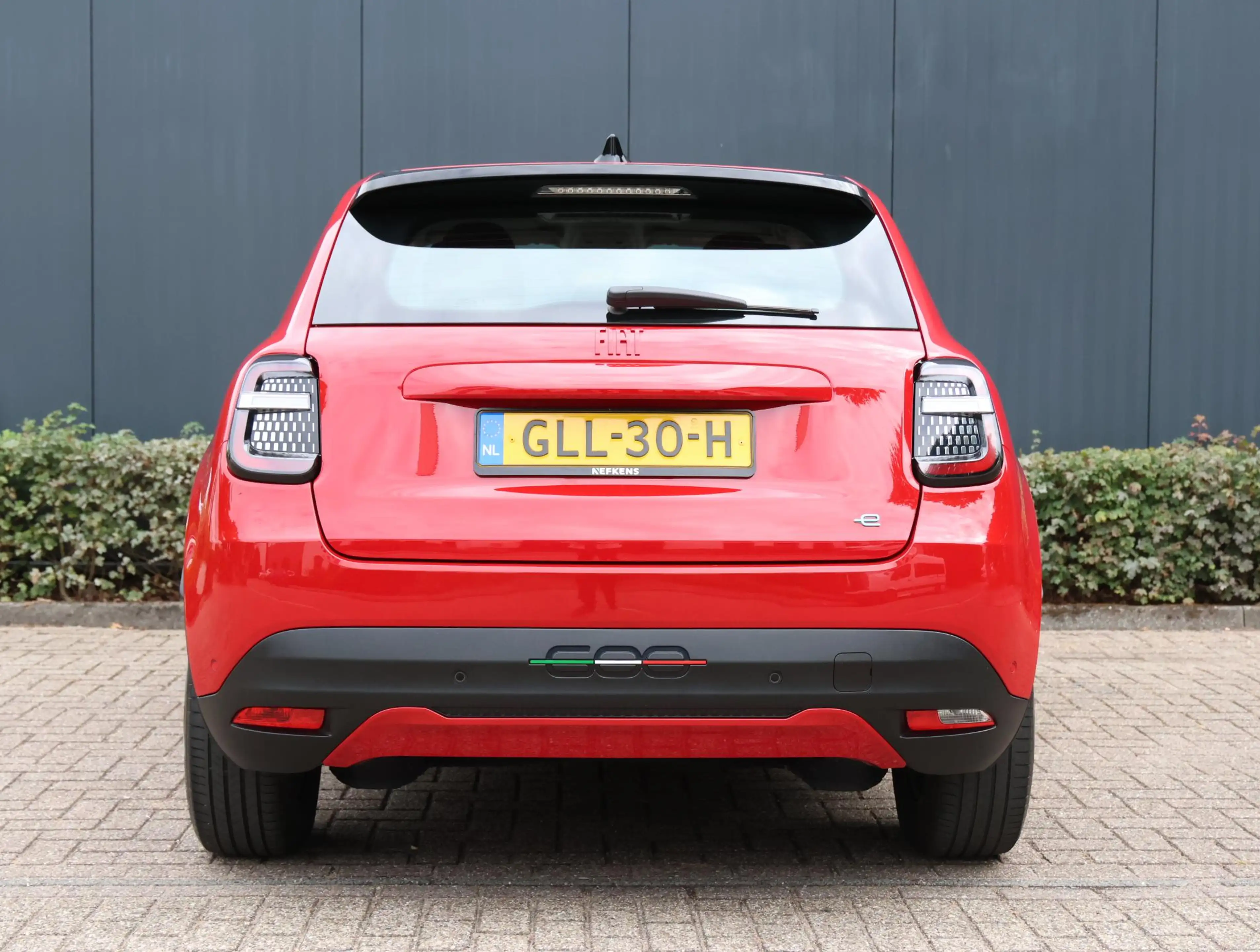 Fiat 600e RED 54 kWh | Climate control | AppleCarplay&Androi — photo 7
