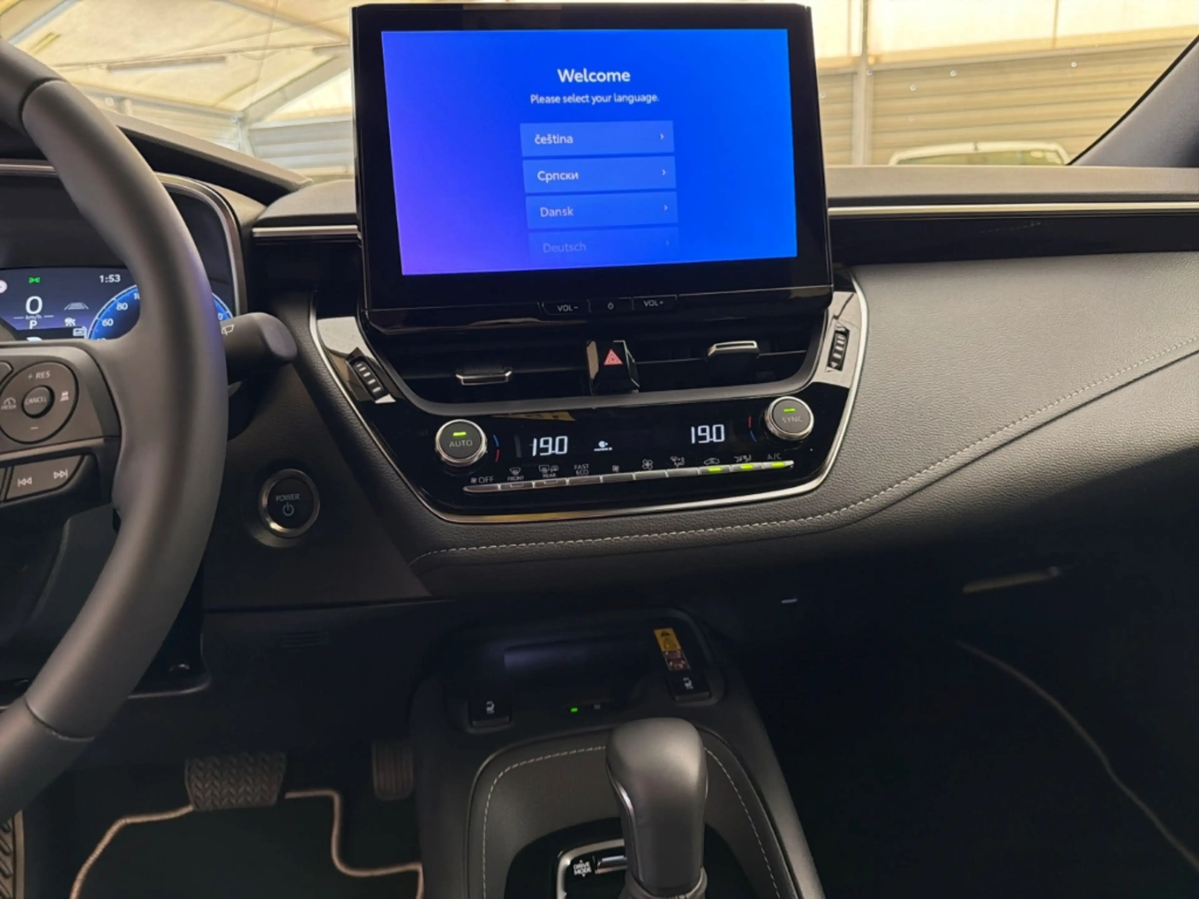 Toyota Corolla Touring Sports Hybrid Teamplayer Navi LED ACC El. — photo 12