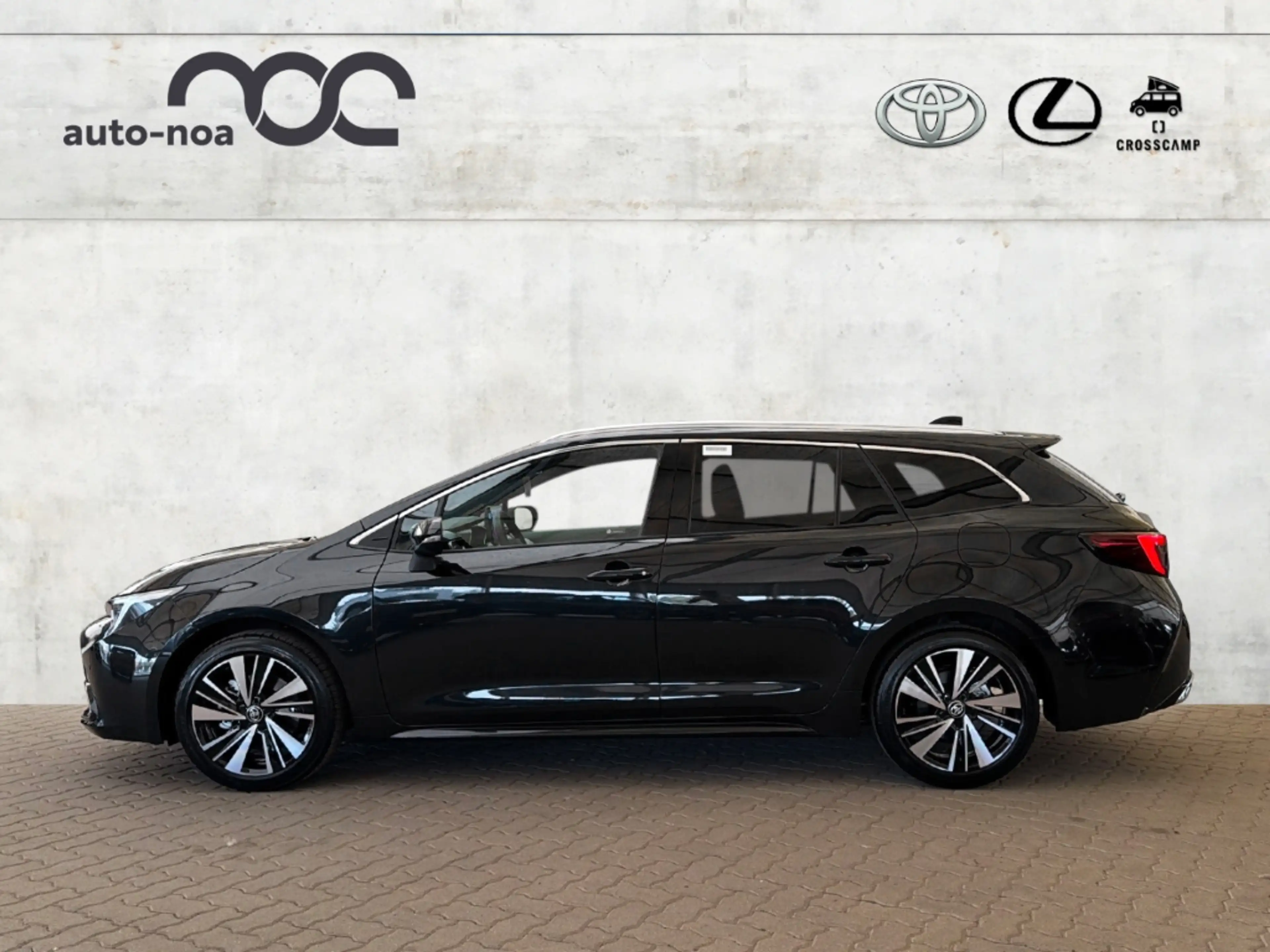 Toyota Corolla Touring Sports Hybrid Teamplayer Navi LED ACC El. — photo 3