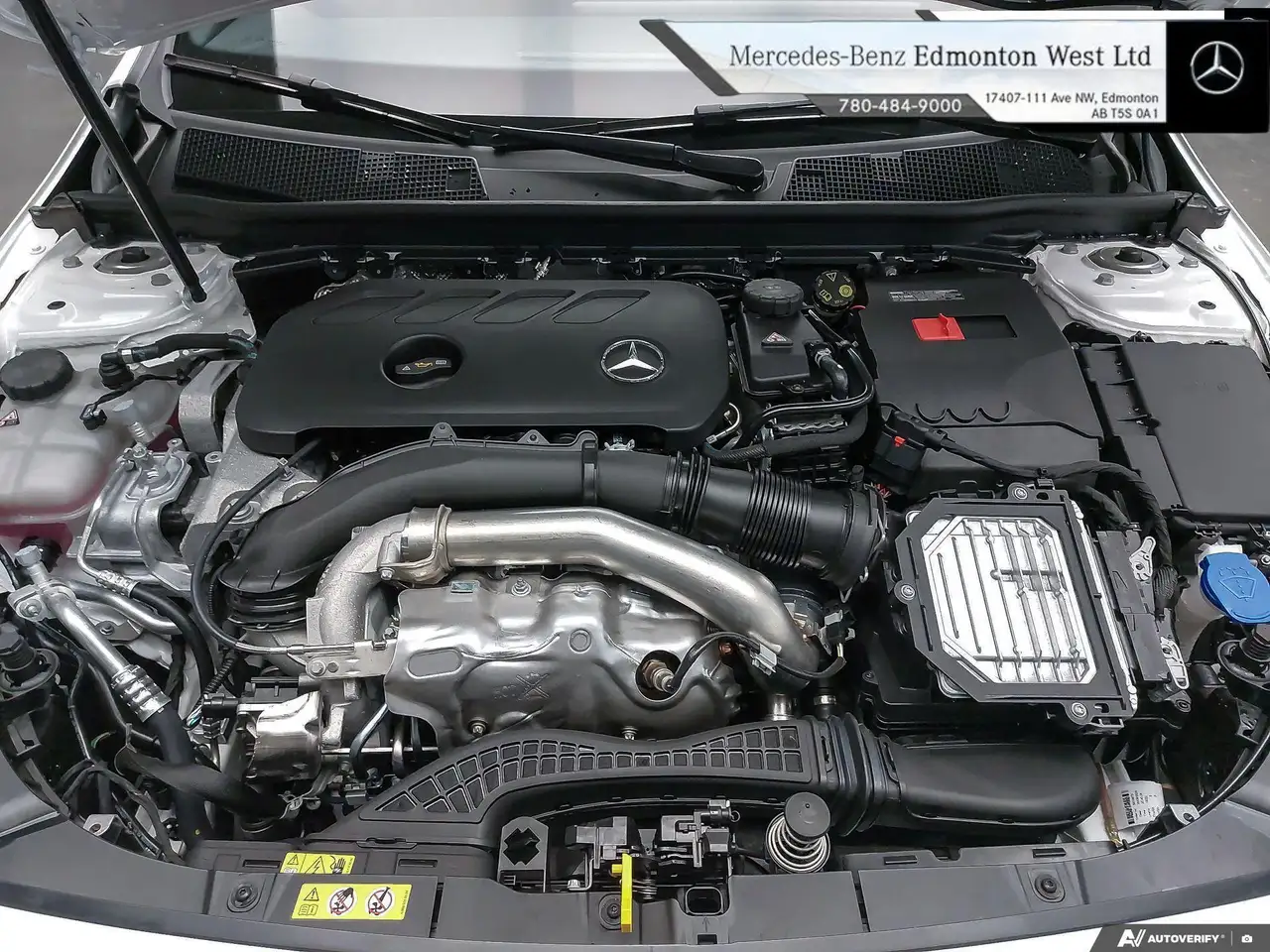 Mercedes-Benz CLA снимка Mercedes-Benz CLA