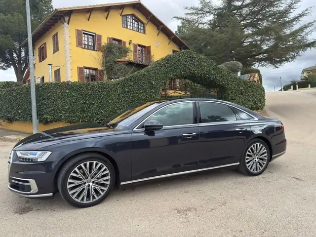 Audi A8 50 TDI quattro tiptronic