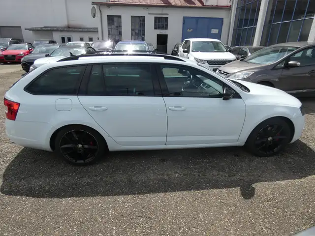 Skoda Octavia view 8