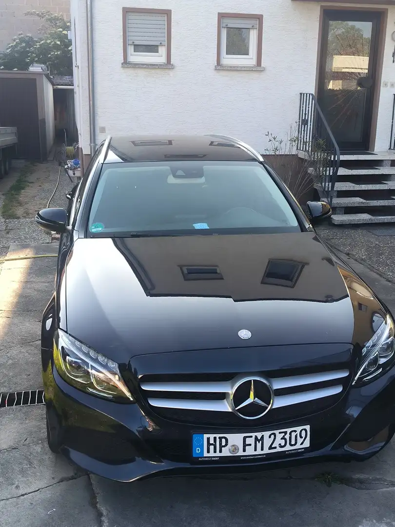 Mercedes-Benz 220 - 2