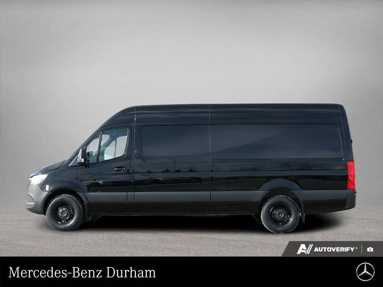 Mercedes-Benz Sprinter снимка Mercedes-Benz Sprinter