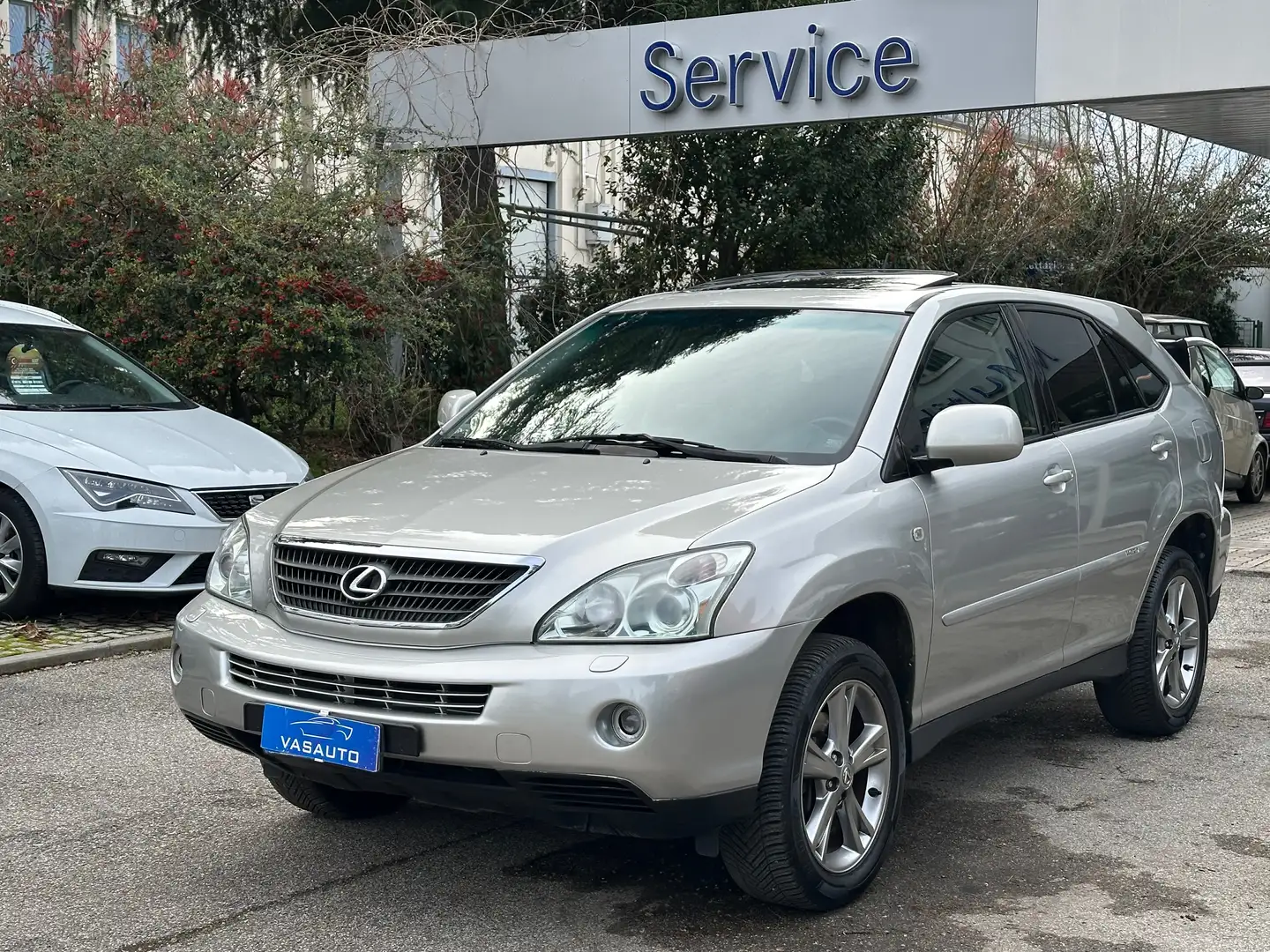 Lexus RX 400 RX 400h 3.3 Ambassador cvt Stříbrná - 2