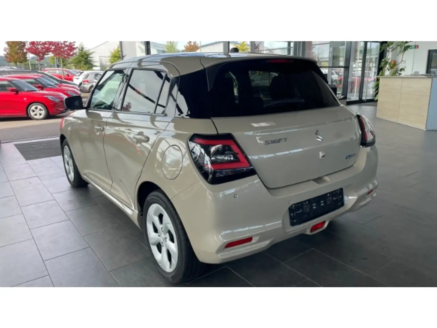 Suzuki Swift 1.2 Comfort LED NAVI ACC Kamera SitzHZG APP Connec Beige - 2