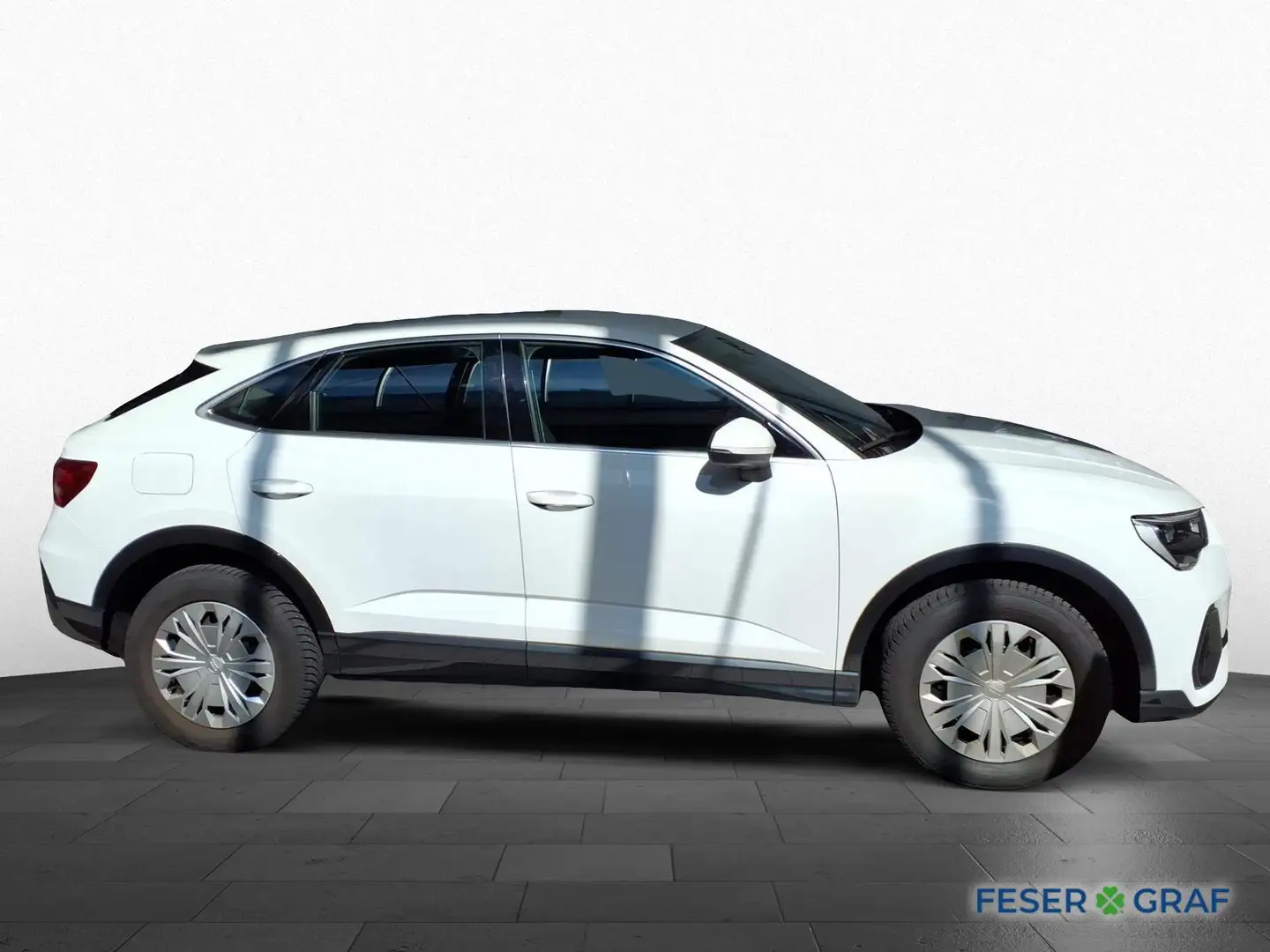 Audi Q3 Sportback 45 TFSI e S tr. Navi-LED-PDC-SHZ Weiß - 2