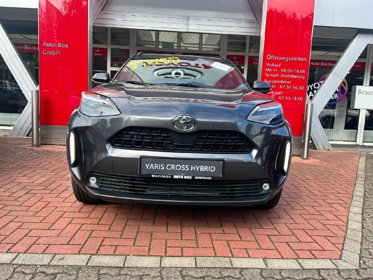 Toyota Yaris Cross Hybrid Teamplayer Safety+Winter-P. Grau - 2